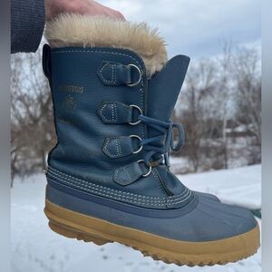 Classic Canadian-made Sorel winter boots — vintage, rugged, and built to last 8